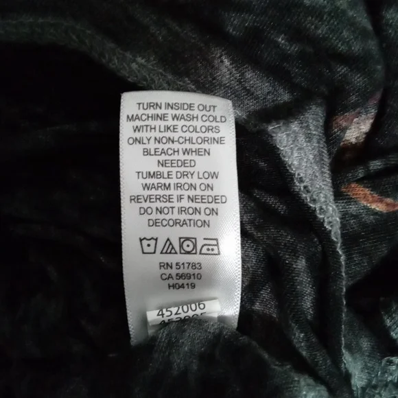 Maurices Black Short Sleeve 'Autumn' Graphic Tee with Floral Leaves - Picture 7 of 7